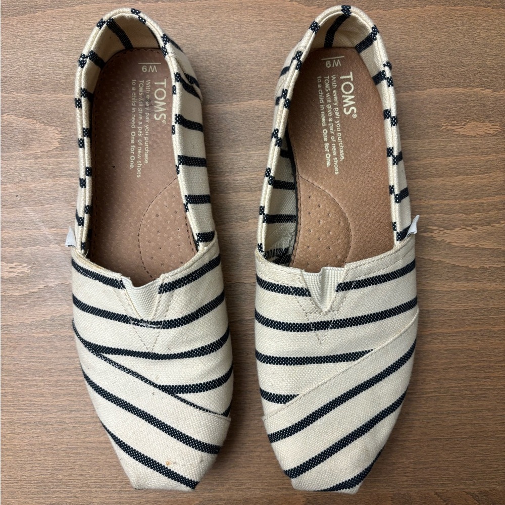 TOMS Striped Women’s Canvas Shoes - Denim and Cream. Comfortable classic slip on
